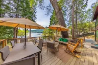 Lakefront Cabin with Private Beach-Redwood Dock & Jacuzzi, Cedar Cottage + Dome