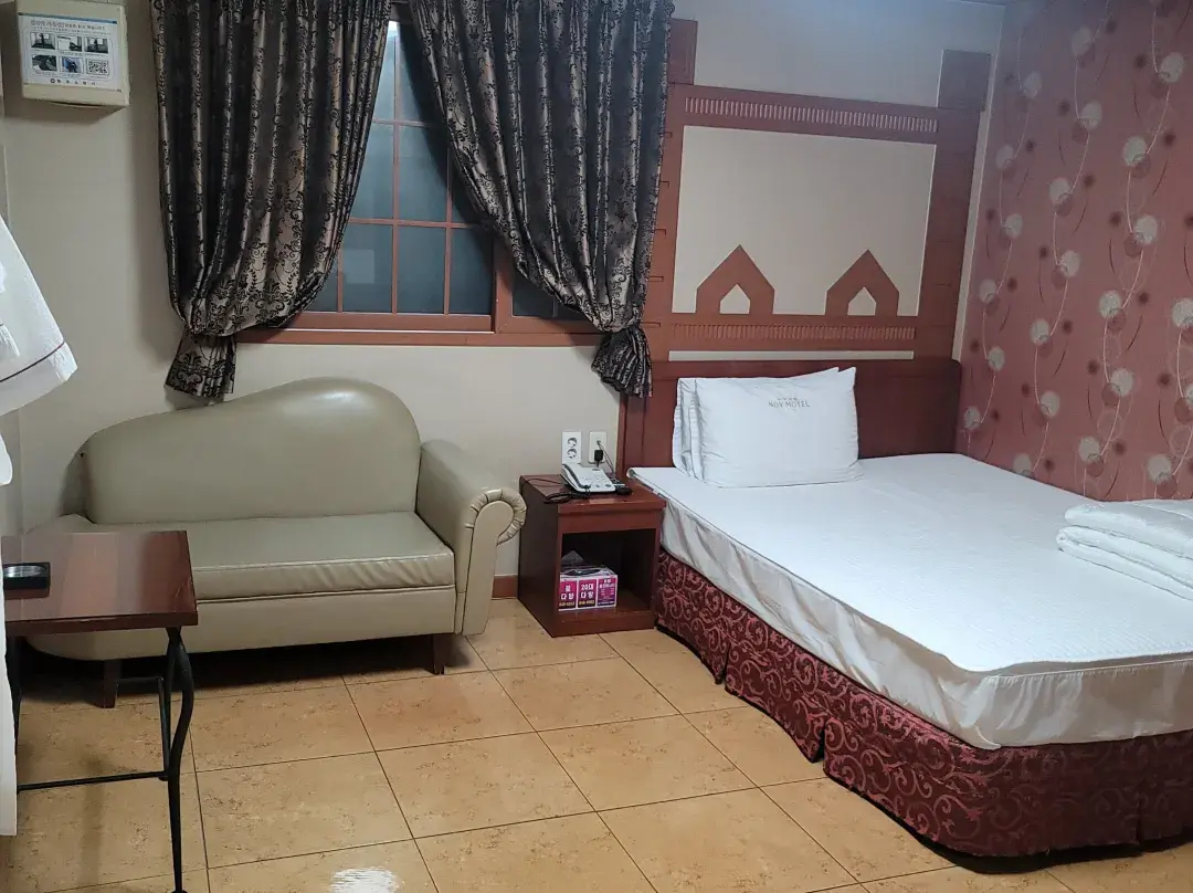 Tongyeong Novu Motel - 무전동