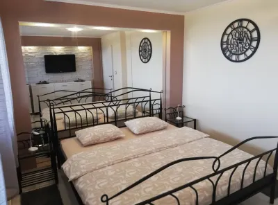 Holiday Home Luka Topličica Hoteles en 