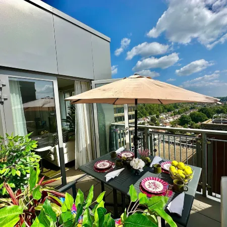 Contemporary Bromley Penthouse With Balcony