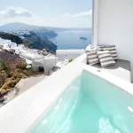 Santorini Roses Suites