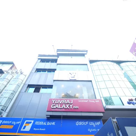 Yuvraj Galaxy Inn
