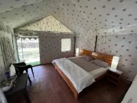 Camp Serene Hotels in 