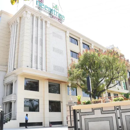 Sai Neem Tree Hotel