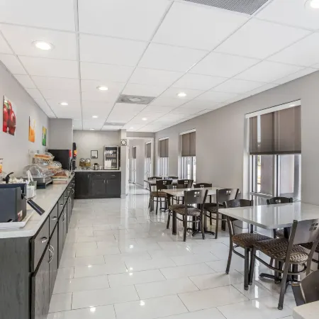 Quality Inn & Suites Near Panama City Beach