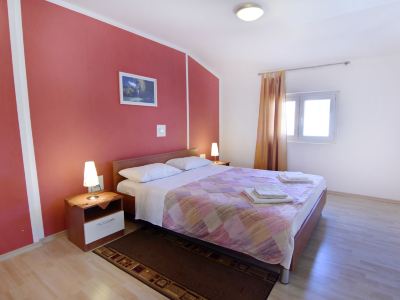 Practical stay with ocean view