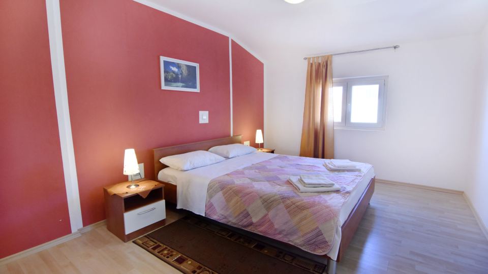 Practical stay with ocean view