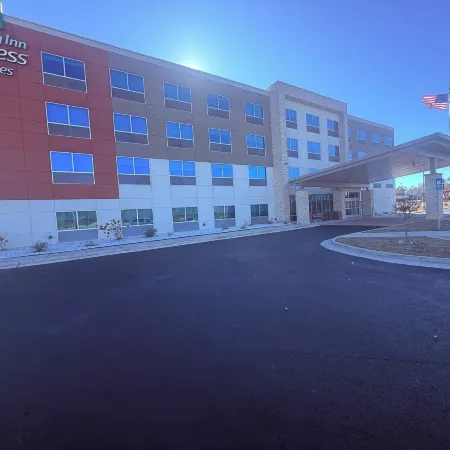 Holiday Inn Express & Suites VIDALIA by IHG
