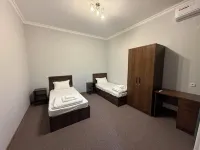 ORIENT HOUSE - Kitchens