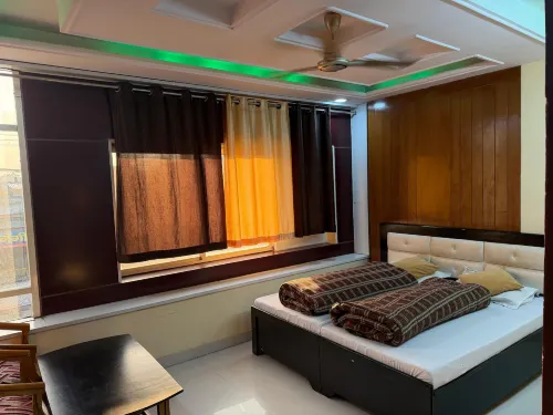 Hotel Shaurya