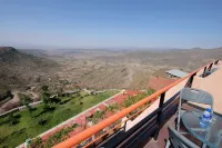 Panoramic View Hotel - Mountain view