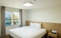 Kensington Resort Jeju Hanlim - Kitchens