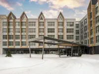 Residence Inn by Marriott Bromont Hotels in Bromont