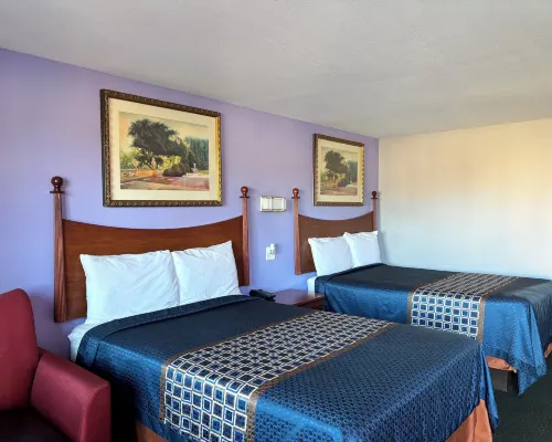 Royal Inn Linden Hotele w: Cass County