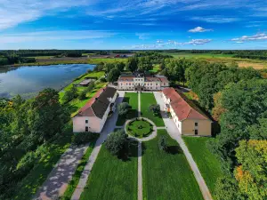 Södertuna Slott
