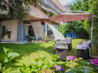 Hotel Domus Hotels in Massa
