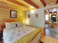 The Old World Chalet by Taylor Made Deep Creek Hotels in McHenry