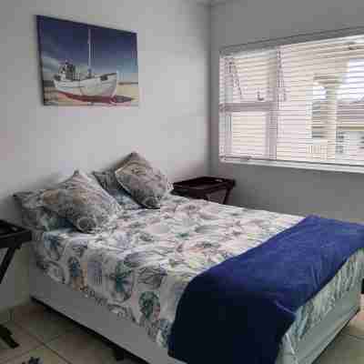 Umtentweni 23 on Sea Rooms