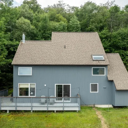 Clyde's Cabin 4 Bedroom Home