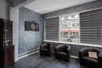 100 Pipers Hotel - Bed and Breakfasts