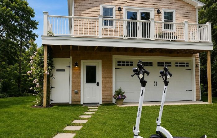 Brand new! Lovely apartment-Vineyard Haven