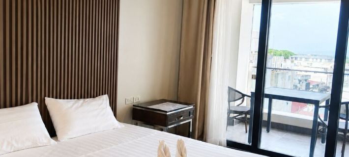 The Fields Palace Hotel Premier Hotels in Angeles