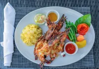Sunbird Livingstonia Beach - breakfast