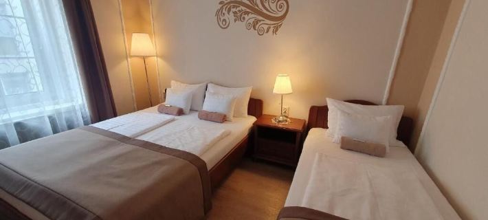 Duna Panzió Hoteles en Győr
