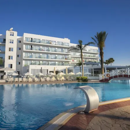 Tsokkos Protaras Beach Hotel