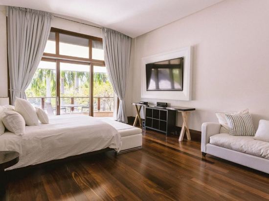 Luxurious Villa Private Beach Juanillo