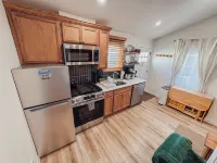 Stylish 2BR 1BA Apt - Steps To Beach & Boardwalk - Quality Vacation in Wildwood - 4-Star