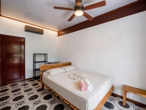 Don Jon's Surf and Yoga Lodge - Bergblick