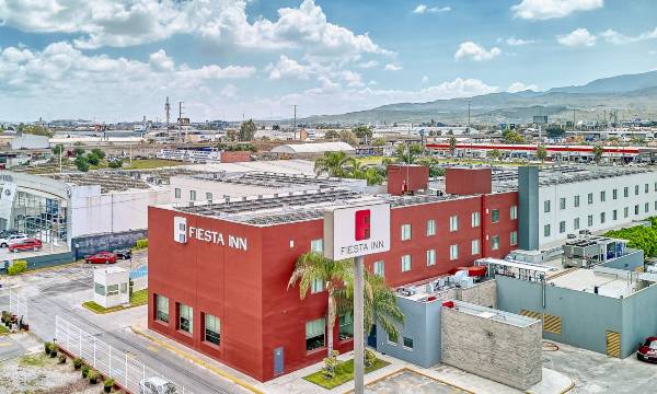 Fiesta Inn Express San Luis Potosí Oriente