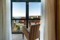 Hotel Laghetto Toscana - Mountain view