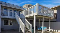 Happy Bottom Beach House by AvantStay - Wifi
