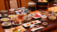 A Heartwarming Inn - Yunoyado Rakusan - piscina