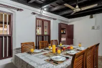 Alaya stays Mangaly Heritage 3BHK Villa - 朝食