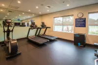 希爾頓尼斯維爾, FL - 健身房