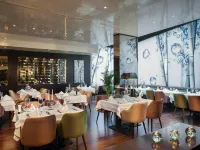 Saint Ten Boutique Hotel, Small Luxury Hotels Hotels near فوشتوفاز