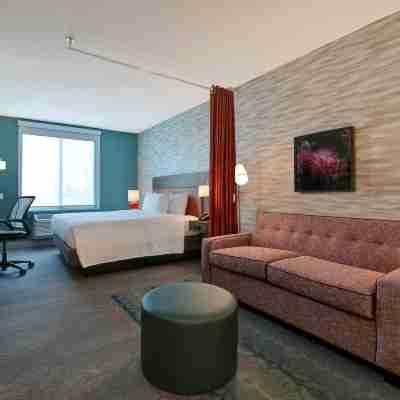 Home2 Suites by Hilton Turlock Rooms
