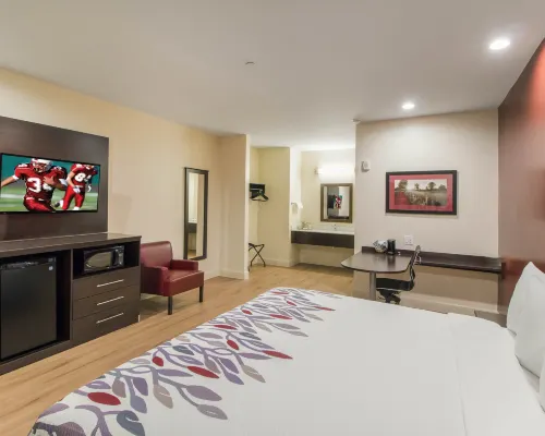 Red Roof Inn Houston - Willowbrook Hotels near Willowbrook