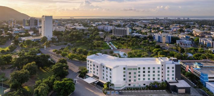 Courtyard Kingston, Jamaica Hotels in Kingston