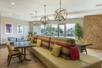 Home2 Suites by Hilton Redlands Loma Linda - Pools