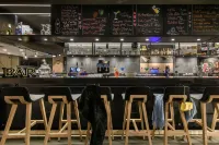 錫永Moxy飯店 - 3 星級
