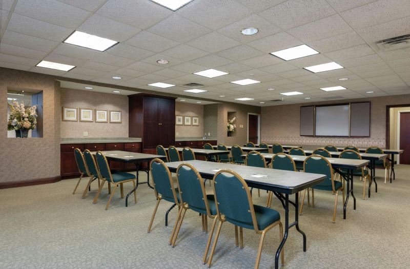 Hampton Inn & Suites Valparaiso photo 4