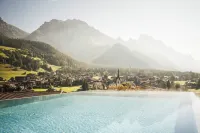 Excelsior Dolomites Life Resort - Pools