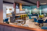 Holiday Inn NEWPORT by IHG - servizio colazione