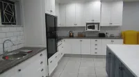 Bountyful Guest House - Pensionaatit