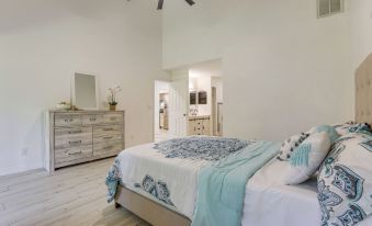 4 Mi to Sea Turtle Beach! Family Retreat w/ Yard