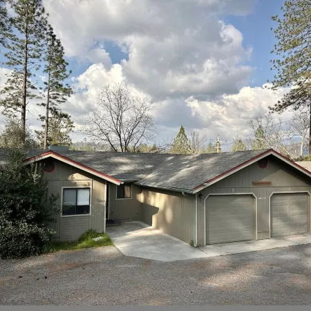 Prime Location Yosemite Adventure by Casa Oso